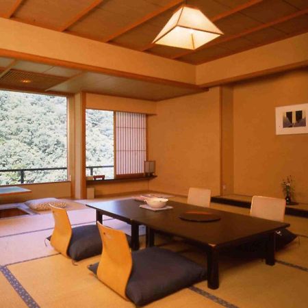Hotel Ookawaso Aizuwakamatsu Habitación foto