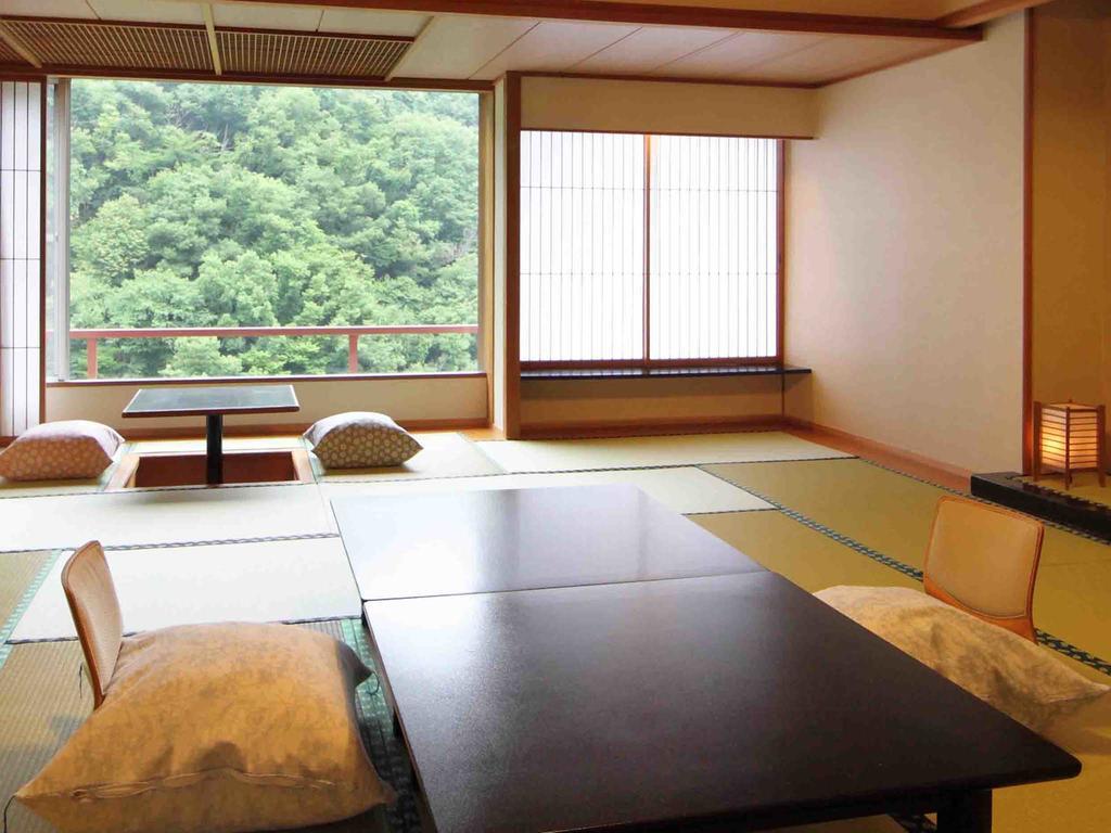 Hotel Ookawaso Aizuwakamatsu Exterior foto